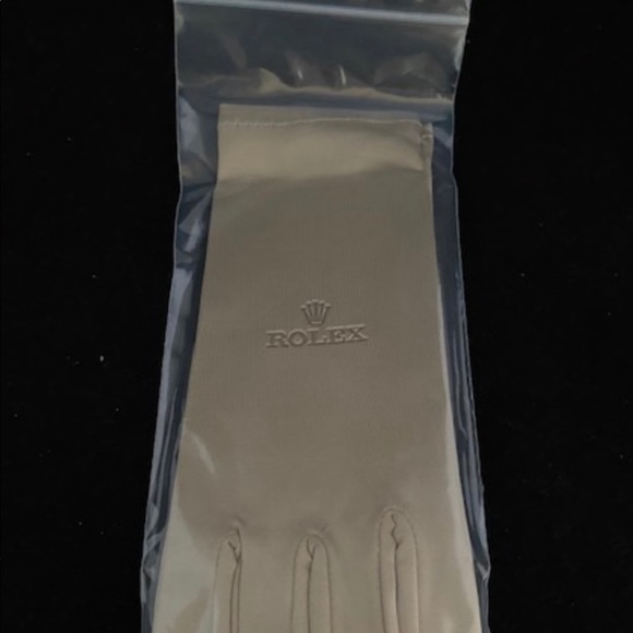Official Rolex display glove. - Picture 2 of 3